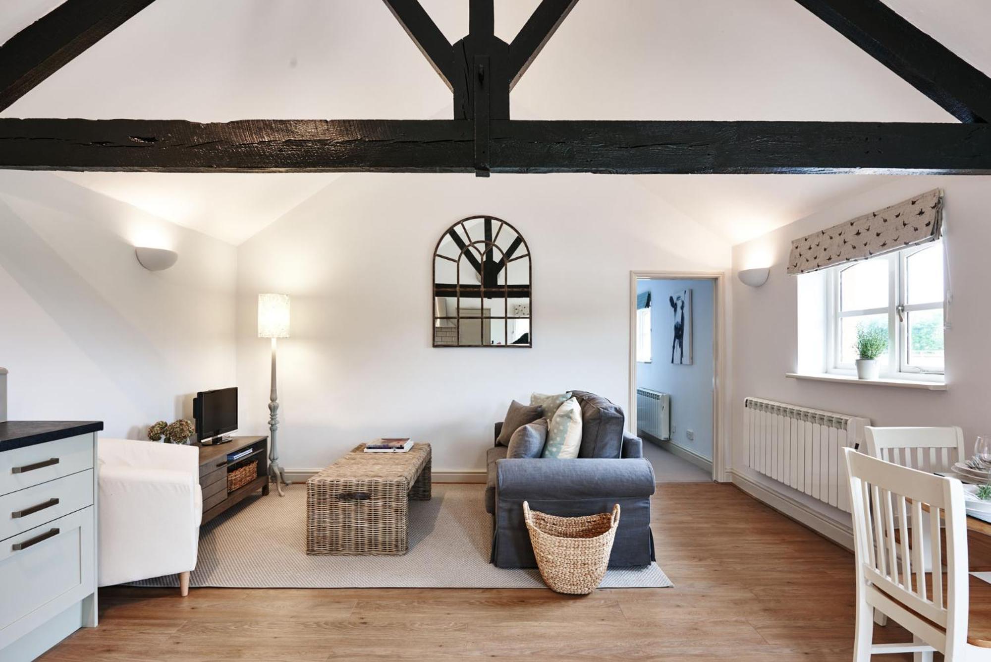 Cromhall Farm Chippenham  Buitenkant foto